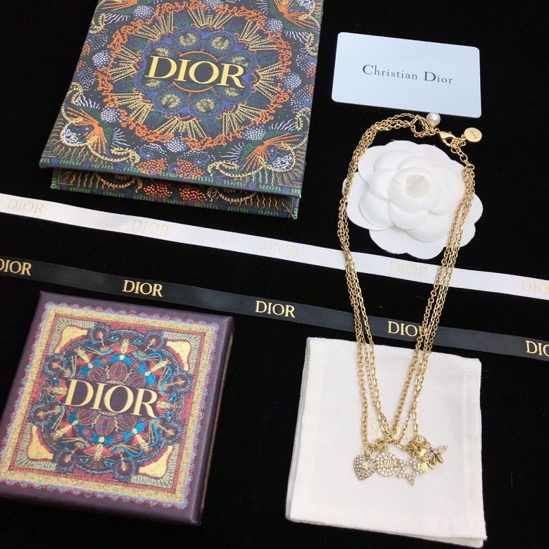 ch**an D*or necklaces